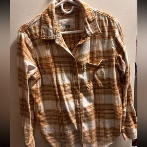 American Eagle Outfitters Rust Plaid Shirt women’s medium